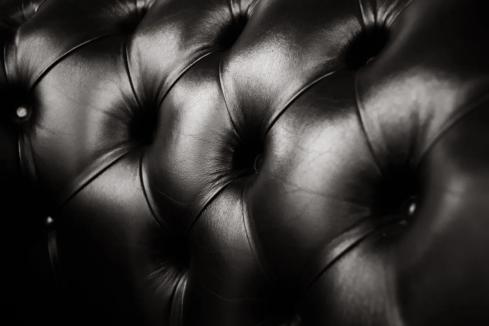 Nettoyer canapé en cuir, nettoyer un canapé en cuir